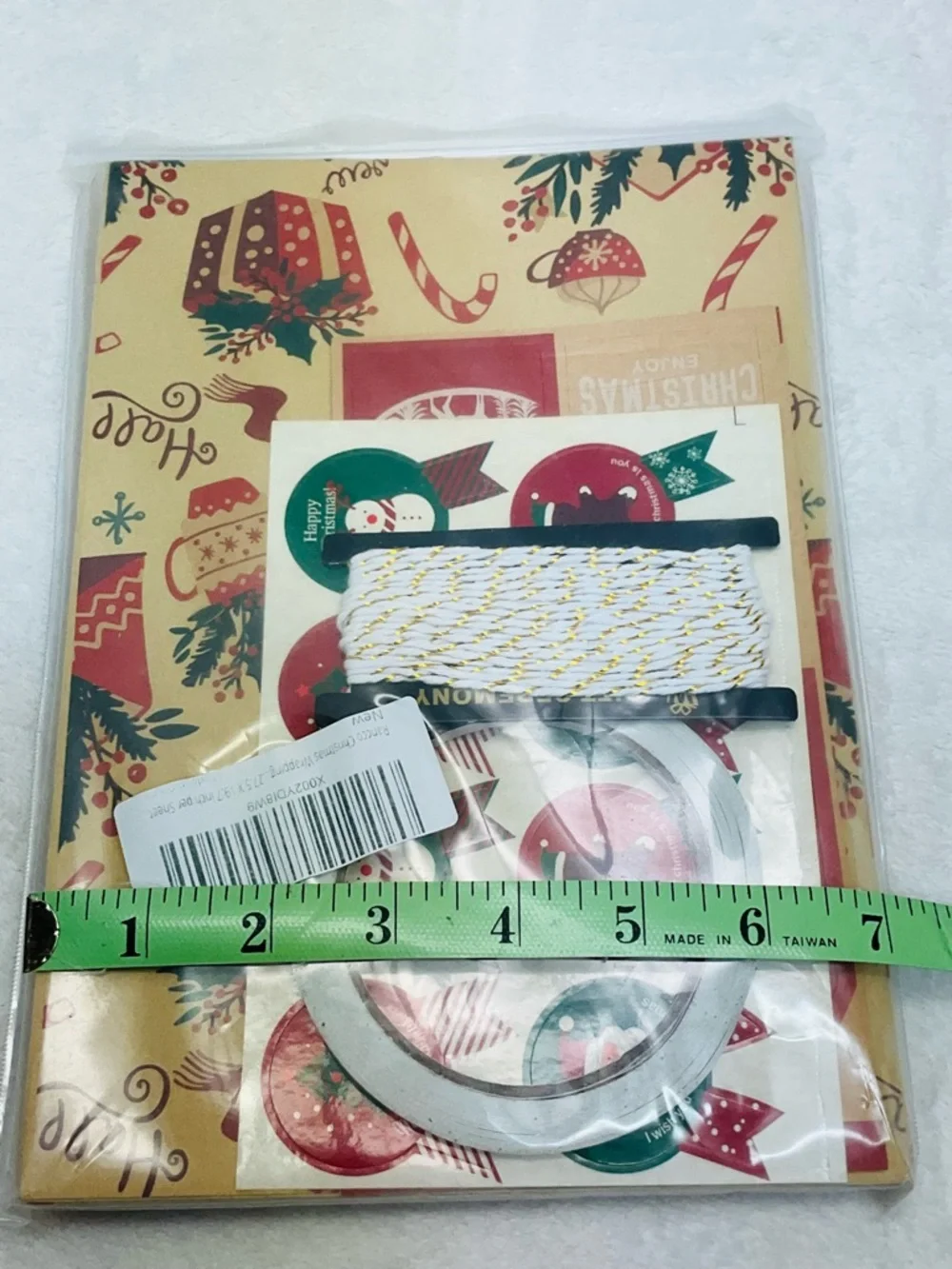 🌼4/$10🌼 NIP Vintage Inspired Christmas Holiday Gift Wrap Kit